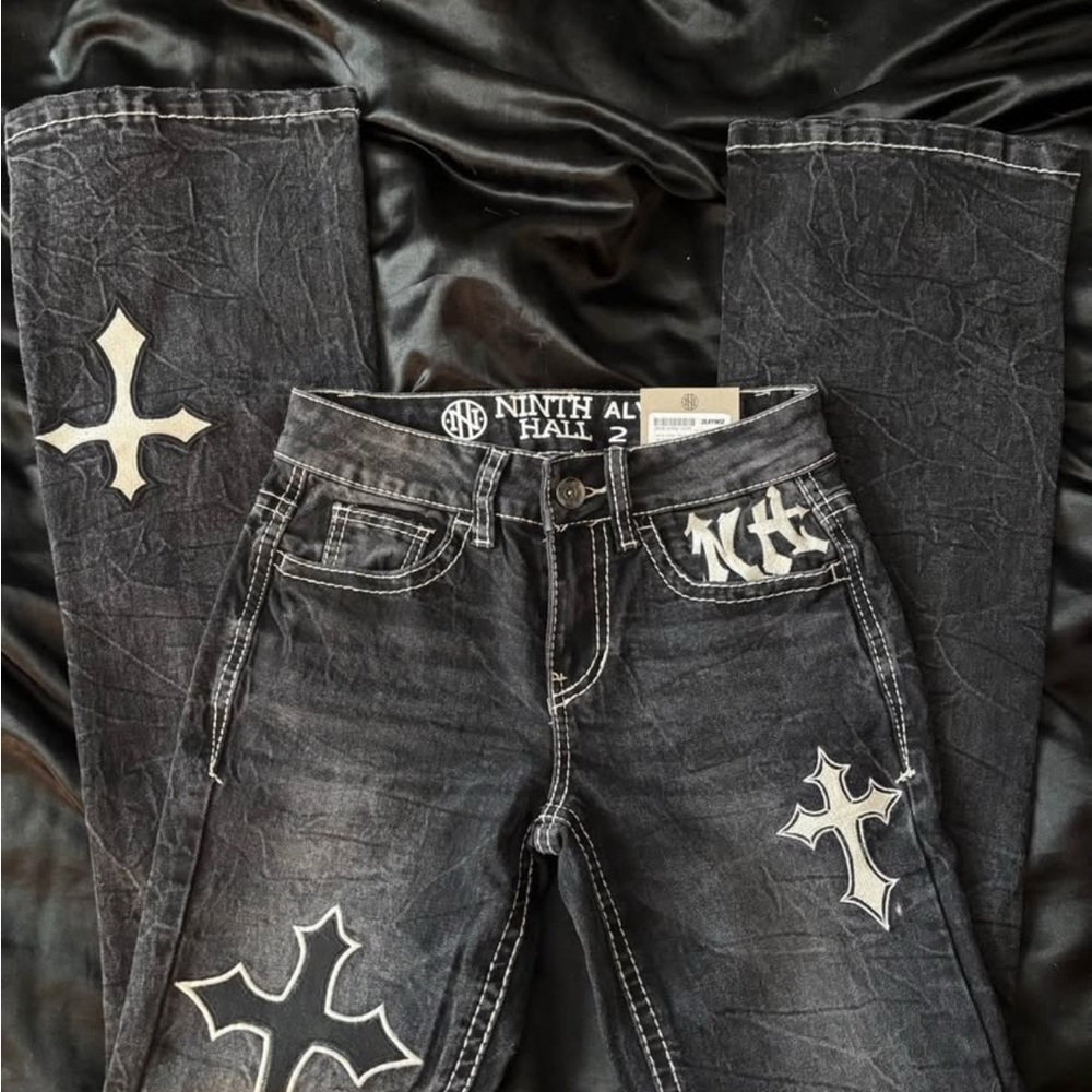 NINTH HALL jeans